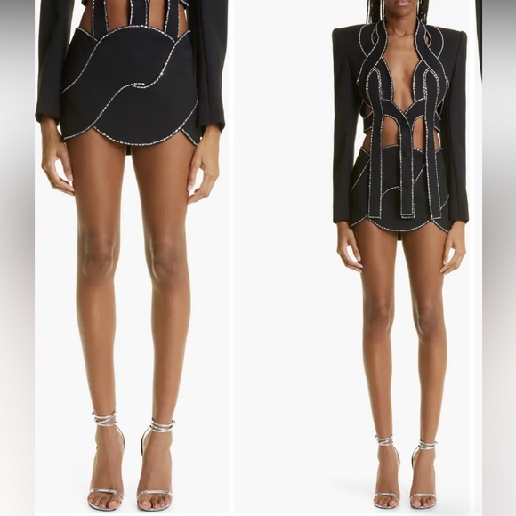 Area
Embellished wool rope mini skirt- NWT- size 8 - Picture 3 of 16